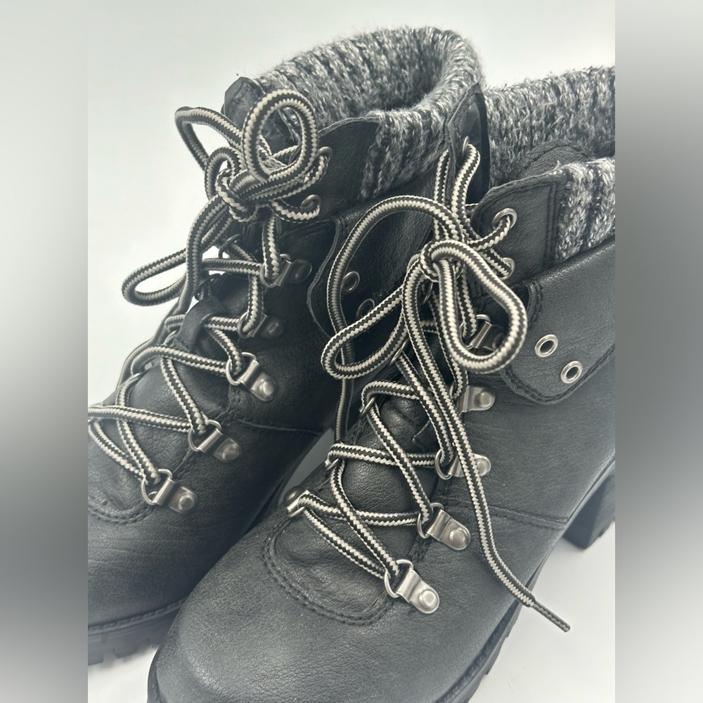 Unionbay Women's Dark Gray & Heather 7.5 Lugg Sole Boots Moto Lace Ankle Booties - Picture 4 of 11